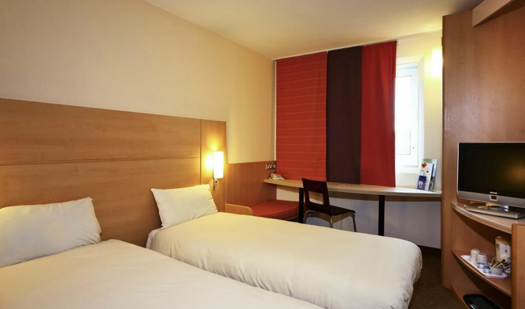 Ibis Leeds Centre Marlborough Street Ξενοδοχείο Δωμάτιο φωτογραφία